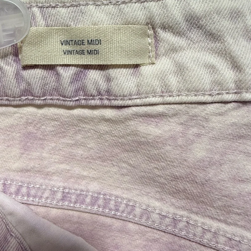Universal Thread Lavender Jean Shorts - Picture 4 of 10